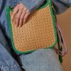 BOLSO MINI RATAN VERDE LATIDO - Imagen 2