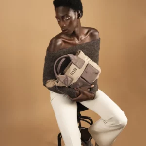 BOLSO DE MANO MARION SAND PEPE MOLL