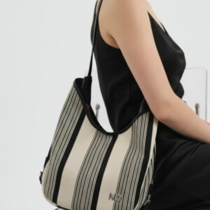 MAXI HOBO TEJIDO LINEAS NOCO