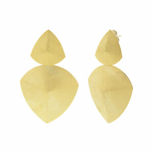 PENDIENTE TRIANGULAR GRANDE GRABADO BILYFER